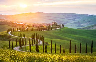 Q:\Destinationen\Italien\Toskana & Piemont\Landschaft_Impressionen\Toskana_AdobeStock_241974613©VOJTa Herout_abo.jpeg