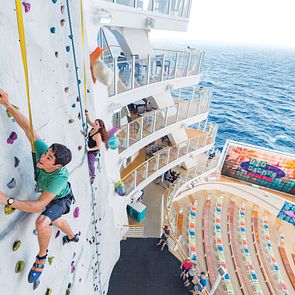 Harmony of the Seas_Sport und Wellness_Kletterwand