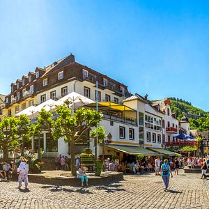 Cochem_Altstadt_AdobeStock_266368638 © Sina Ettmer
