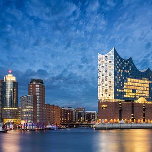 Elphi_AdobeStock_385070747©Mapics_abo