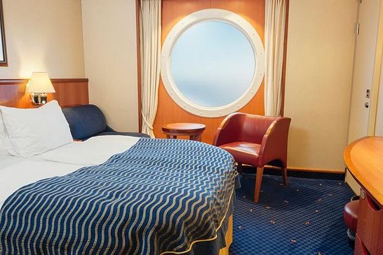 Color Fantasy - Color Line - 4-Sterne Doppelkabine Color Class mit Promenadenblick (P4)