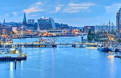 kreuz­fahr­ten ab kiel