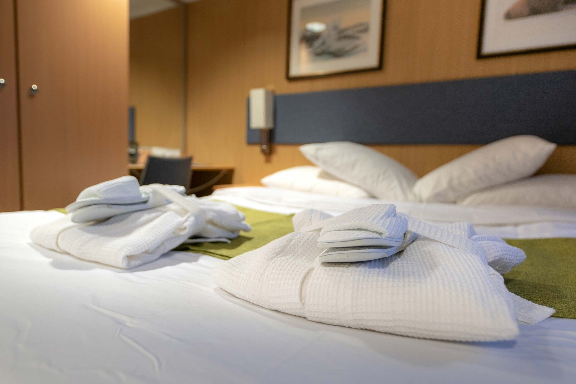 QUEST - Ohne Reederei - 2-Bett Suite