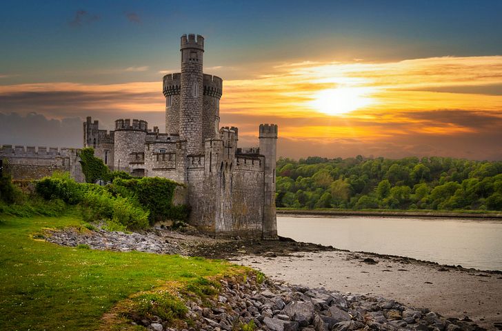 Impression zu MSC Topseller - MSC Preziosa - Von Irlands Charme zu Schottlands Naturwundern
