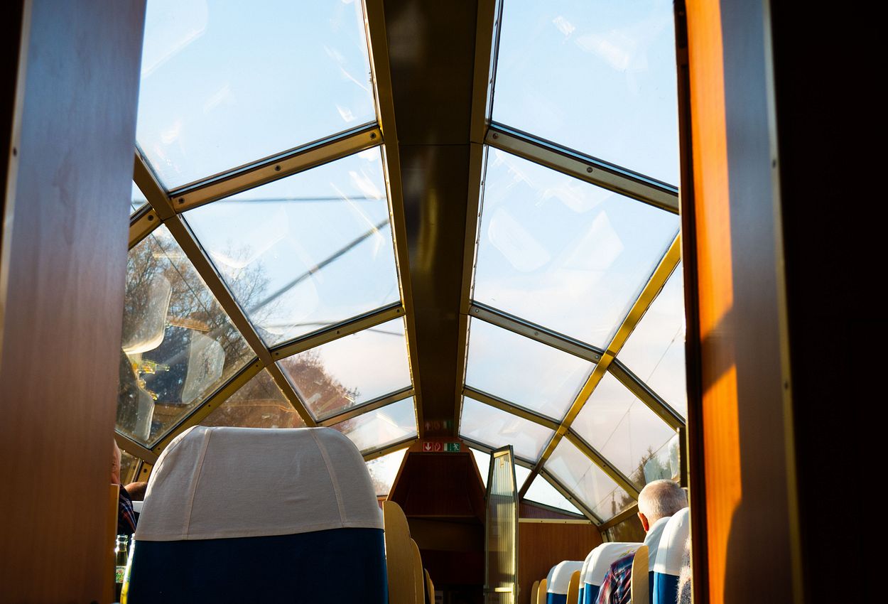 Toller Lichteinfall durch das Panoramadach