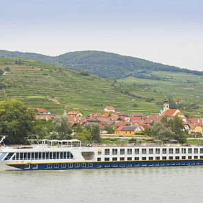SE-Manon Schiff