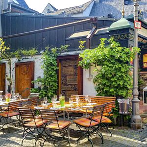 Bernkastel-Kues_AdobeStock_245572754©pure-life-pictures_bearbeitet