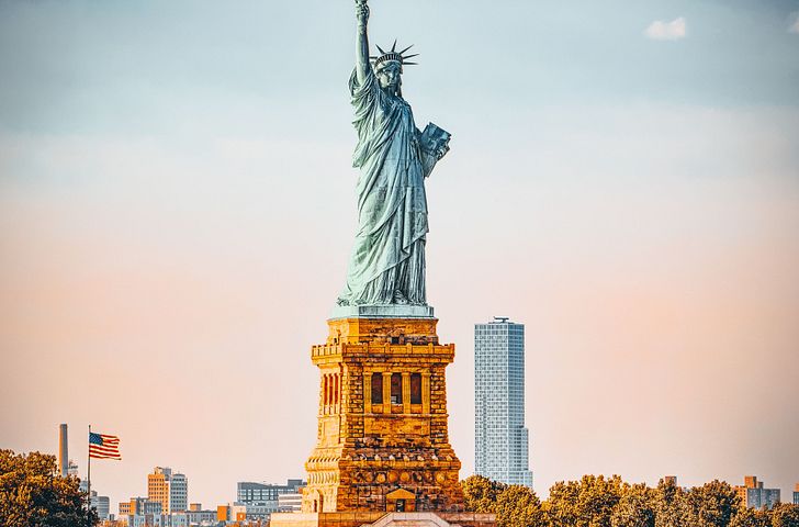 Impression zu Sommer 2026 - AIDAdiva - Transatlantik