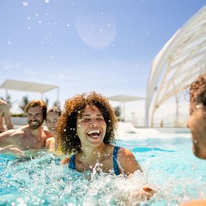 Mein Schiff Flow Rendering Pooldeck