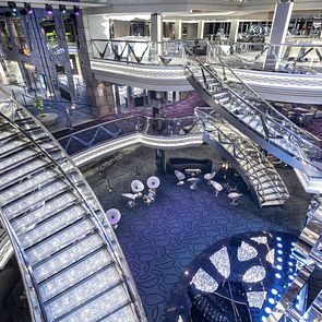 MSC Bellissima, Infinity Atrium