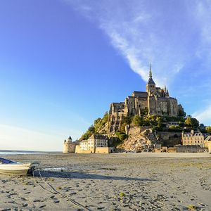 Mont Saint Michel_AdobeStock_123051770©diasp