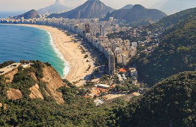 Q:\Destinationen\Brasilien\Rio de Janeiro\Copacabana_AdobeStock_115942145 © f11photo.jpeg