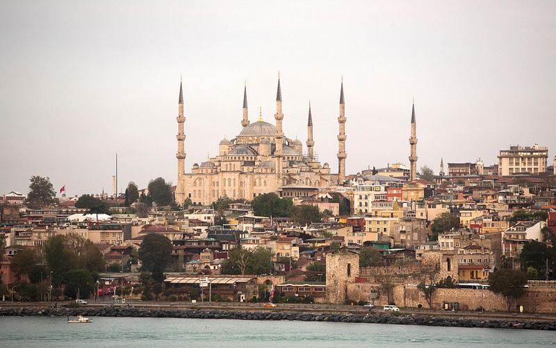 mittelmeer mit istanbul