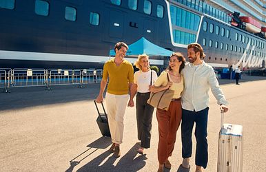 <i> mein schiff <sup>®</sup> </i> last minute angebote