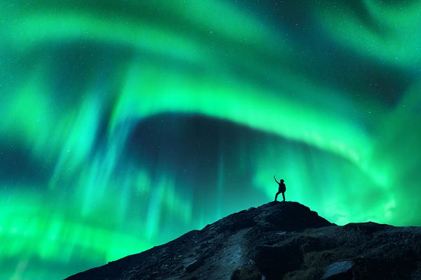 Q:\Destinationen\Norwegen\Lofoten\Polarlicht_AdobeStock_456820791©den-belitsky_abo.jpeg