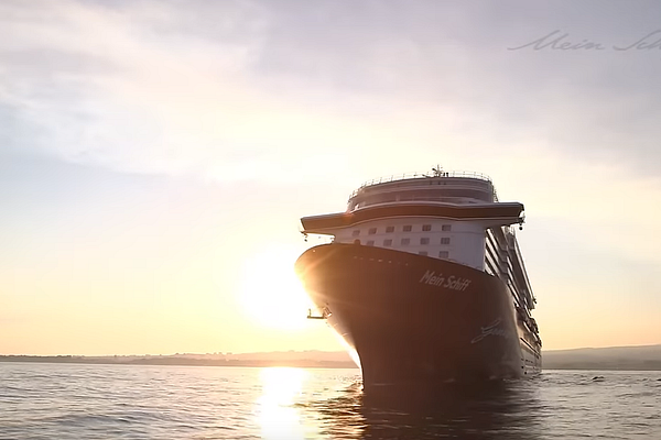 Mein Schiff 4