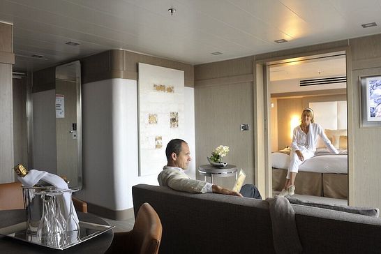 LE BOREAL - Ponant - Owners Suite - LE FRANCE (SA)