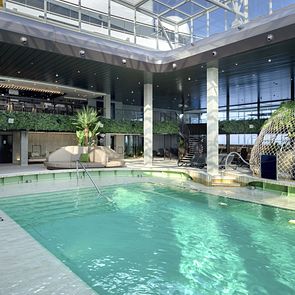 MSC World America, Botanic Garden Pool