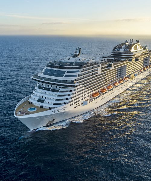 MSC Grandiosa außen