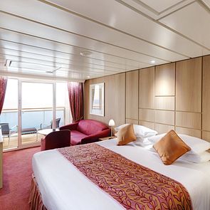 MSC Sinfonia, Suite