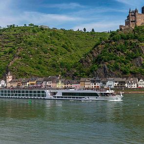 MS Royal Emerald - 1AVista - MS Royal Emerald