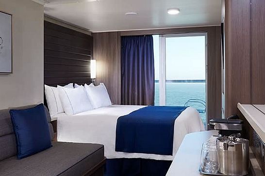 Norwegian Bliss - Norwegian Cruise Line - Club Balcony Suite (MA)