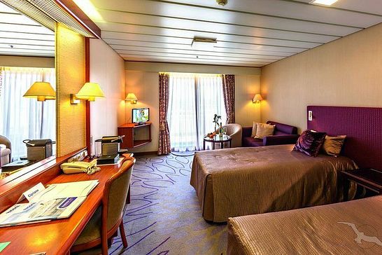 MS Artania - Phoenix Seereisen - 2-Bett-Junior Suite mit Balkon Jupiterdeck *SILBER* (S2)