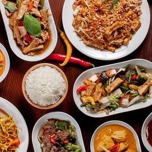 Mekong Navigator aussen 2