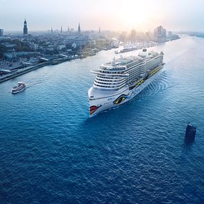 AIDAprima Hamburg