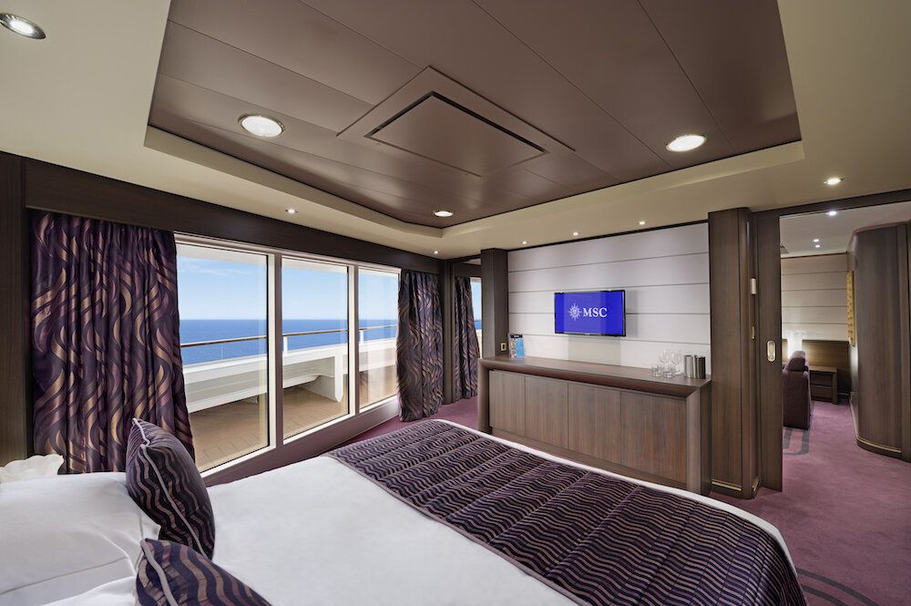 MSC Preziosa - MSC Cruises - MSC Yacht Club Executive Familiensuite (YC2)