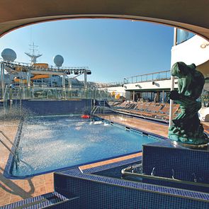 Costa Fortuna Pool2