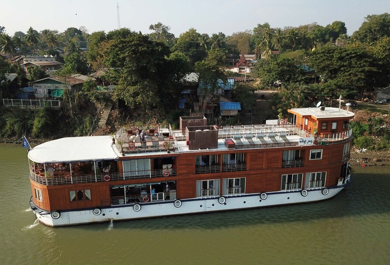 Das Flussschiff Paukan