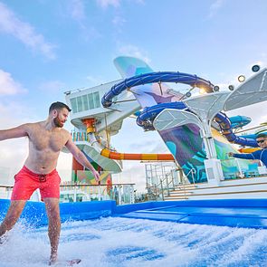 Icon of the Seas_Sport und Wellness_FlowRider