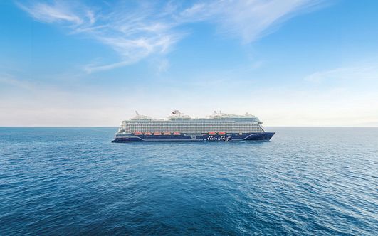 kreuzfahrten mit der <i> mein schiff relax</i>