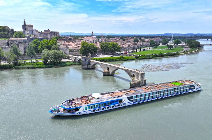 Impression zu Sommer 2026 - MS VIVA VOYAGES - Lyon und die Provence