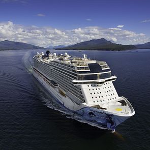 NCL Norwegian Bliss_außen