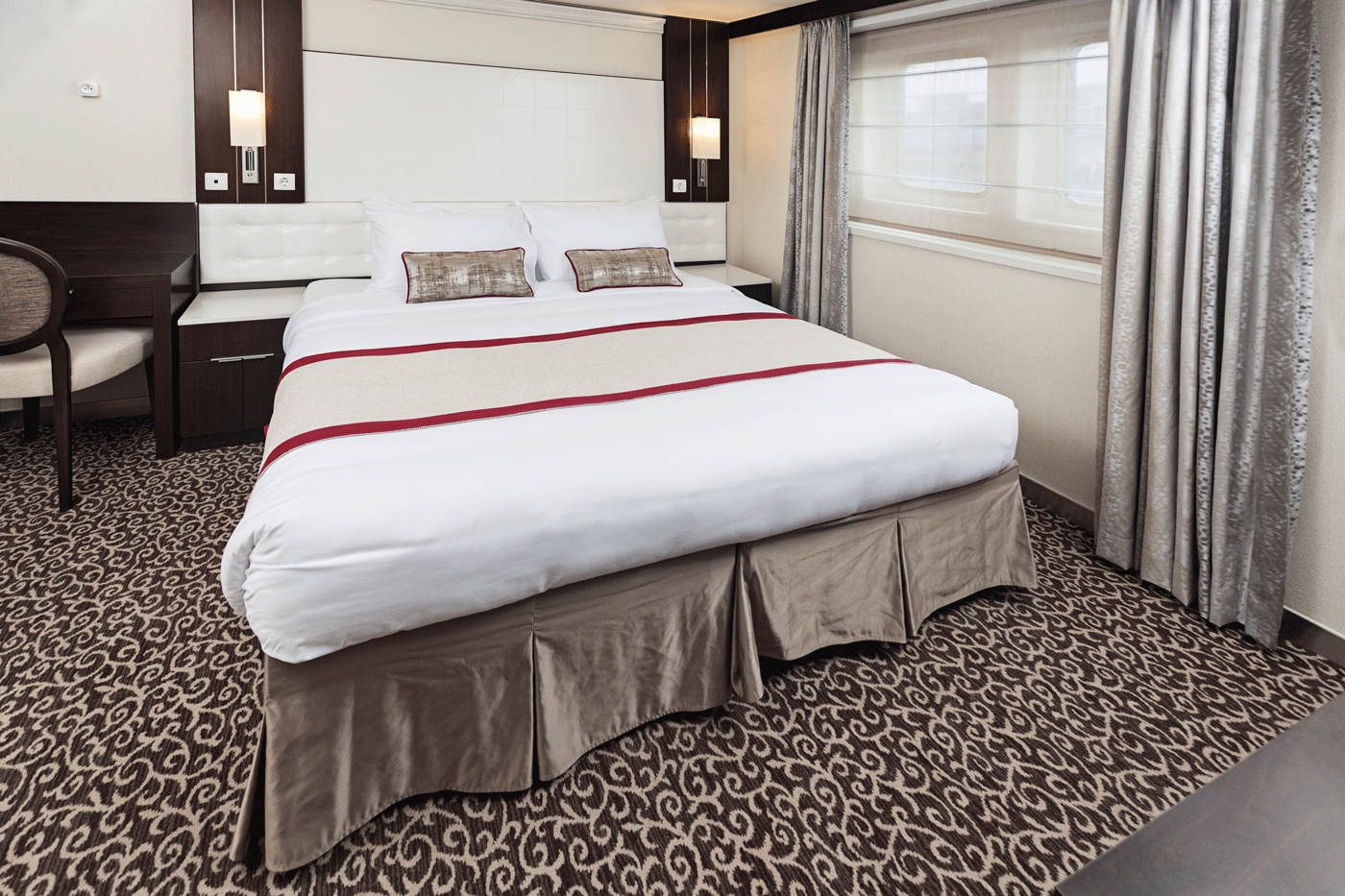 OCEAN ATLANTIC - Ohne Reederei - Premium Suite mit 2 Fenstern