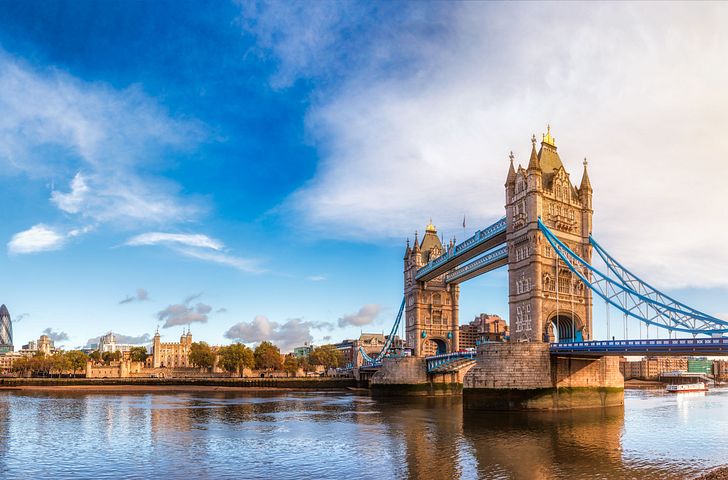 Impression zu AIDA Frühbucher Special - AIDAperla - Metropolen ab Hamburg