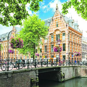 Amsterdam_AdobeStock_118937537 ©  mandritoiu_abo_ztv5