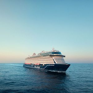 Santa Cruz_AdobeStock_255189589 © Freesurf_abo