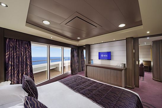 MSC Preziosa - MSC Cruises - MSC Yacht Club Executive Familiensuite (YC2)