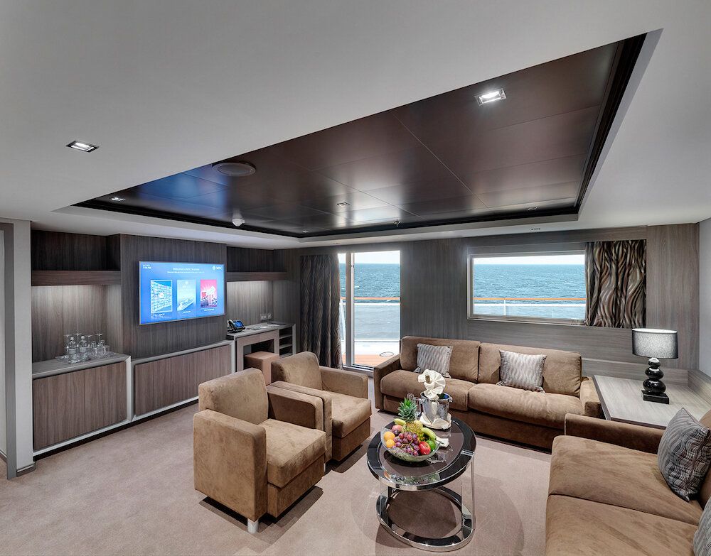 MSC Seashore - MSC Cruises - MSC Yacht Club Royal Suite (YC3)