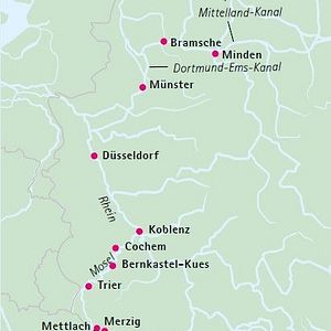 MOSEL FLUSSTAL WEINBERGE