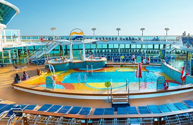 Pooldeck auf der Brilliance of the Seas