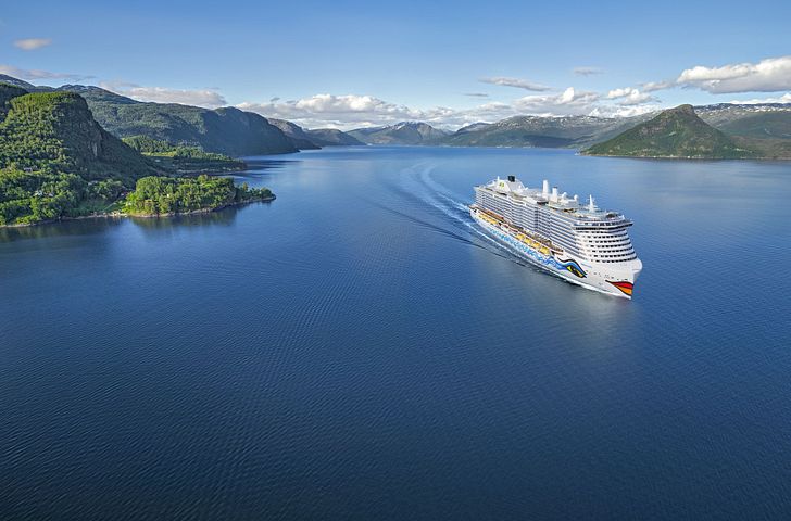 Impression zu Reisehighlights Juni 2026 - z.B. AIDAnova - Norwegen