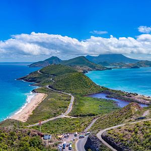 Küstenlandschaft auf St. Kitts
