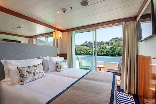 MS DOURO QUEEN - Nicko Cruises - 2-Bett Oberdeck achtern mit französichem Balkon (OX)