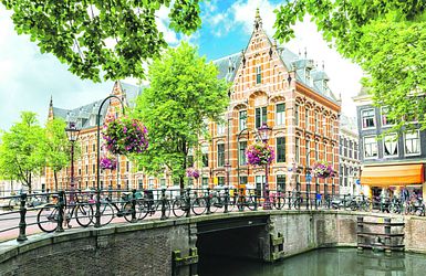 Q:\Destinationen\Niederlande\Amsterdam\Amsterdam_AdobeStock_118937537 ©  mandritoiu_abo_ztv5.tif