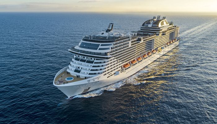MSC Grandiosa außen
