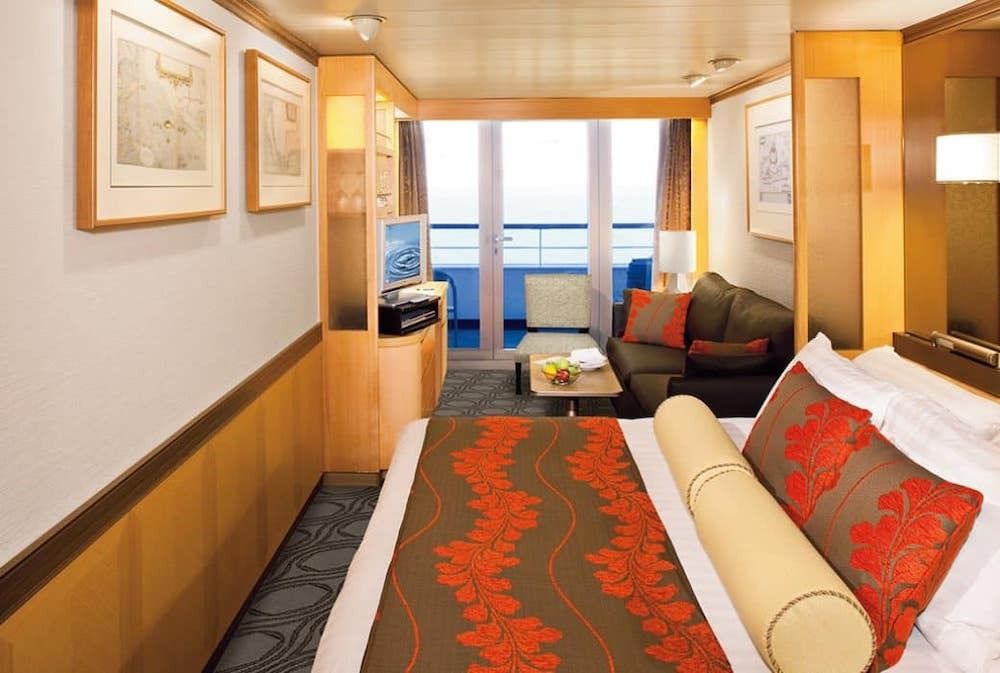 MS Volendam - Holland America Line - Vista Suite (A)